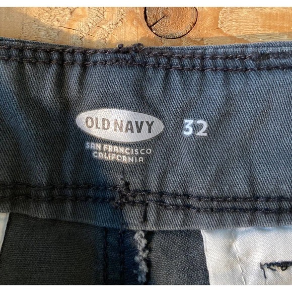 NWT Old Navy Flat Front Chino Shorts Size 32 Men’s Grey - Picture 4 of 9